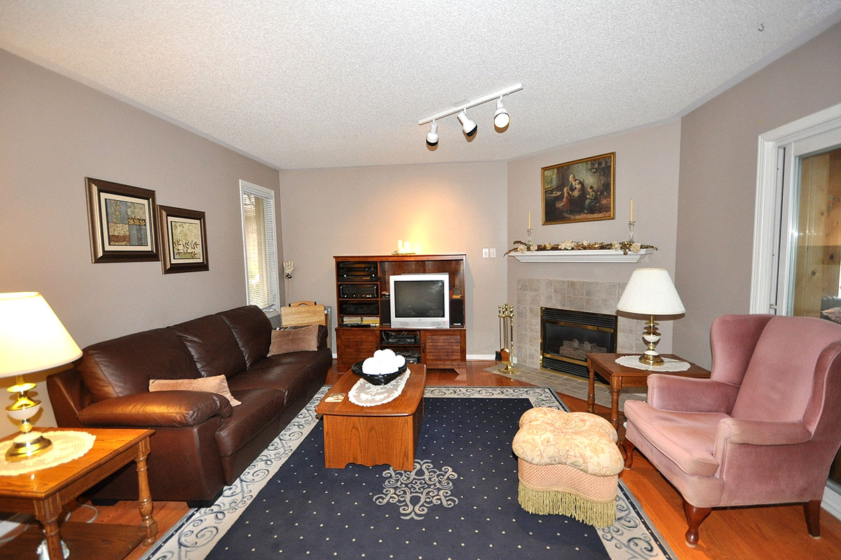 Living Room with corner gas fireplace
