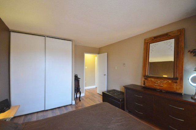 Double Closets in both bedrooms