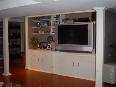 You will love the built in wall unit in the lowere level family area 